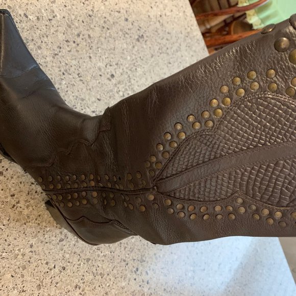 Women's Brown Leather Cowboy Boots - Picture 8 of 8